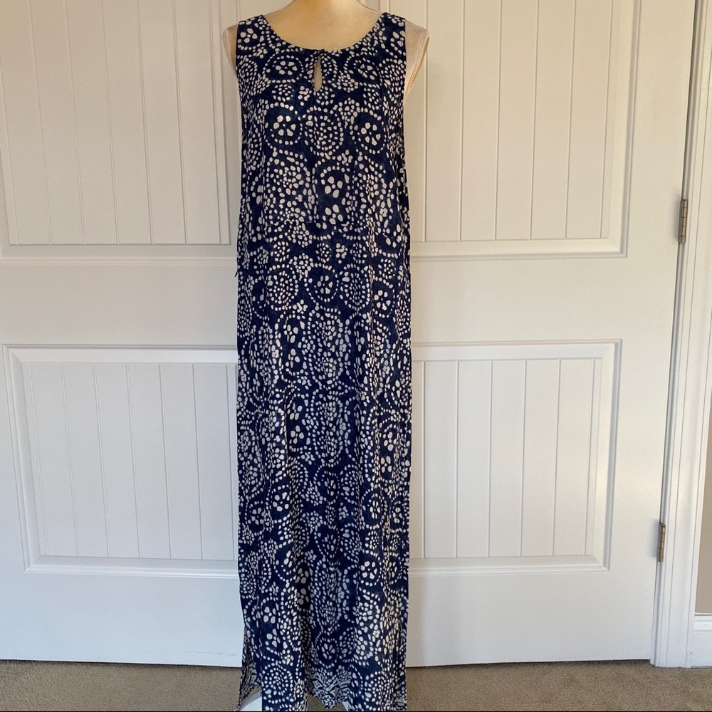 Vince Camuto long sleeveless dress size Large
